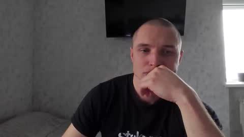 Den online show from 11/12/25, 08:04