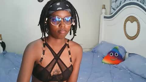 TOKYO online show from 11/19/25, 02:44