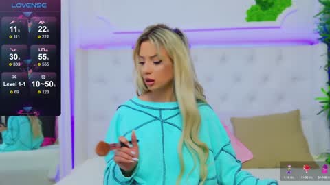 Arianna online show from 01/17/25, 01:46