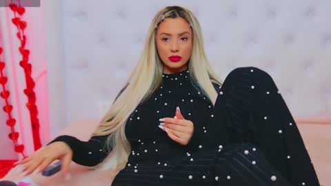 Arianna online show from 02/07/25, 04:35