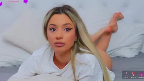 Arianna online show from 03/12/25, 04:56