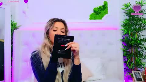 Arianna online show from 01/08/26, 01:24