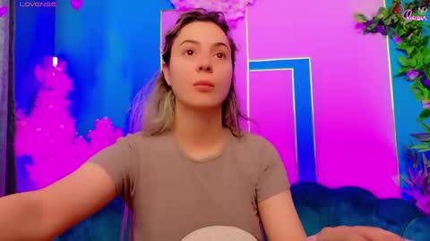 Arianna online show from 05/18/26, 01:17