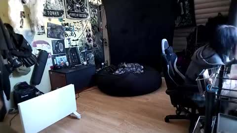 Snapshot of tabethashempert chatting on 02/23/26, 11:07 Lina online show from 02/23/26, 11:07