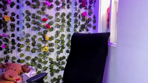 Snapshot of tabitapurple chatting on 12/07/24, 02:57 TABITA online show from 12/07/24, 02:57