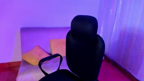 Snapshot of tabitapurple chatting on 12/23/24, 07:20 TABITA online show from 12/23/24, 07:20