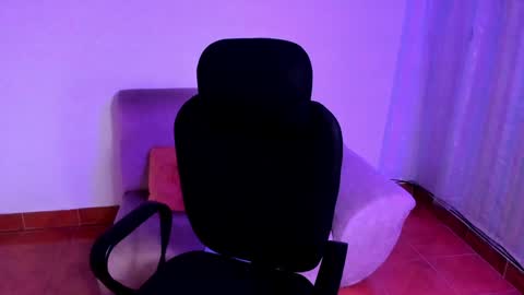 Snapshot of tabitapurple chatting on 12/28/24, 12:35 TABITA online show from 12/28/24, 12:35