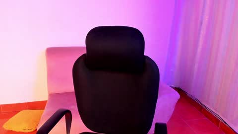 Snapshot of tabitapurple chatting on 12/29/24, 06:05 TABITA online show from 12/29/24, 06:05