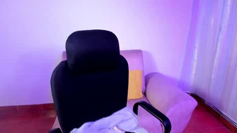 Snapshot of tabitapurple chatting on 01/14/25, 12:35 TABITA online show from 01/14/25, 12:35