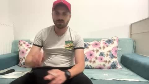 Alice online show from 05/19/26, 06:14