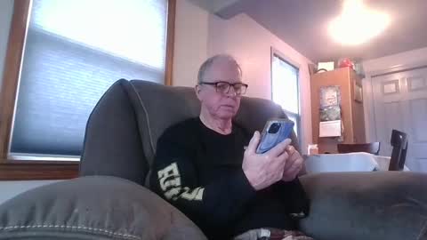 Snapshot of tacrunner66_ chatting on 02/15/25, 11:47 tacrunner66_ online show from 02/15/25, 11:47