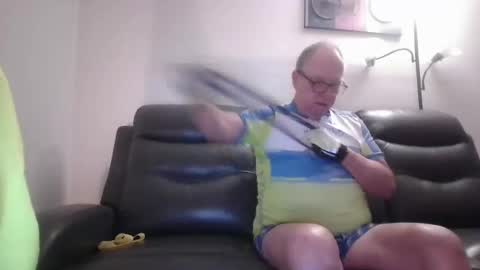 Snapshot of tacrunner66_ chatting on 02/16/25, 02:54 tacrunner66_ online show from 02/16/25, 02:54