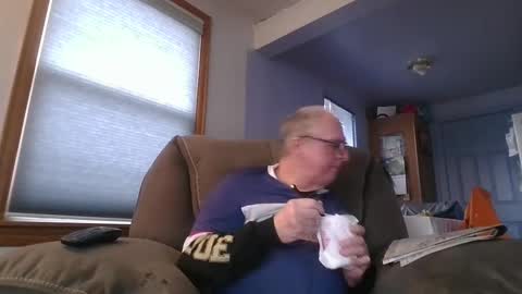 Snapshot of tacrunner66_ chatting on 02/18/25, 12:15 tacrunner66_ online show from 02/18/25, 12:15