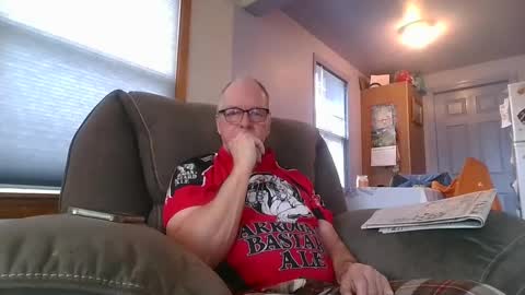 Snapshot of tacrunner66_ chatting on 02/19/25, 07:16 tacrunner66_ online show from 02/19/25, 07:16