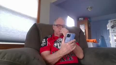 Snapshot of tacrunner66_ chatting on 02/24/25, 09:31 tacrunner66_ online show from 02/24/25, 09:31