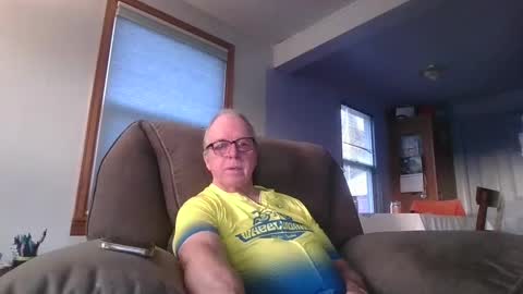 Snapshot of tacrunner66_ chatting on 02/26/25, 01:32 tacrunner66_ online show from 02/26/25, 01:32