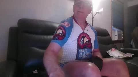 Snapshot of tacrunner66_ chatting on 09/24/25, 01:47 tacrunner66_ online show from 09/24/25, 01:47