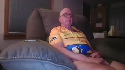 Snapshot of tacrunner66_ chatting on 09/30/25, 02:27 tacrunner66_ online show from 09/30/25, 02:27