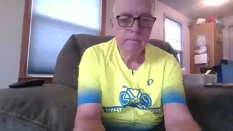 Snapshot of tacrunner66_ chatting on 10/10/25, 05:56 tacrunner66_ online show from 10/10/25, 05:56