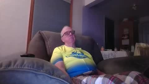 Snapshot of tacrunner66_ chatting on 11/02/25, 03:09 tacrunner66_ online show from 11/02/25, 03:09