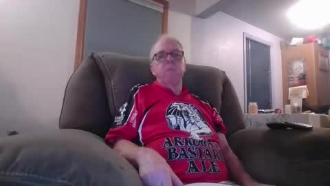 Snapshot of tacrunner66_ chatting on 11/23/25, 03:39 tacrunner66_ online show from 11/23/25, 03:39