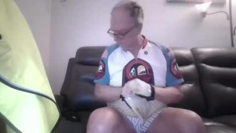 tacrunner66_ online show from 04/16/26, 01:45