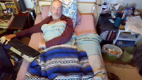Snapshot of tad58pole chatting on 05/18/26, 12:44 Tad Pole online show from 05/18/26, 12:44