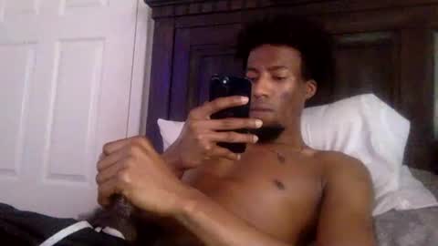 Taejhon online show from 09/19/25, 03:34