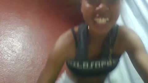 Snapshot of tahiryjosiah chatting on 10/27/25, 06:01 tahiryjosiah online show from 10/27/25, 06:01