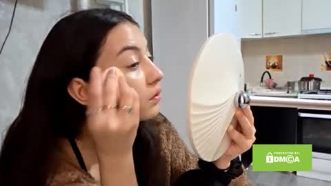 Lisss online show from 02/17/26, 12:45