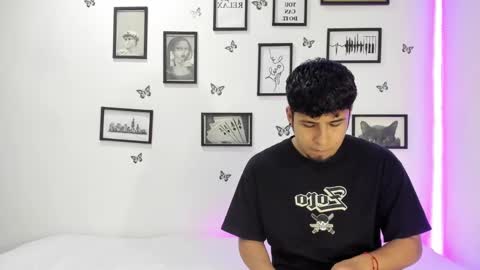 Liam and Juli online show from 01/06/25, 04:47