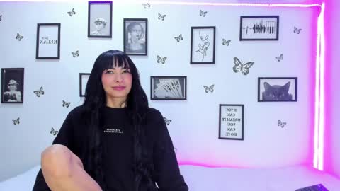 Liam and Juli online show from 02/01/25, 07:36