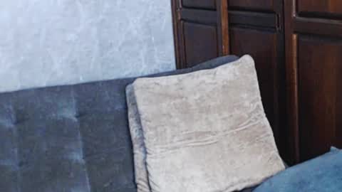 Tairon Tucke online show from 01/06/25, 06:25