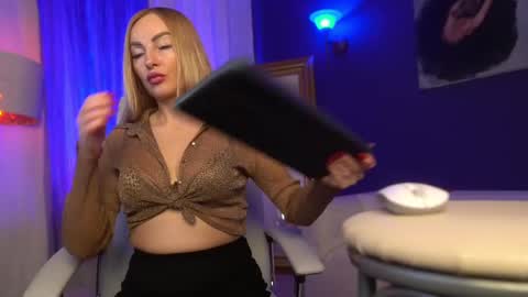 Margo online show from 02/16/25, 03:05