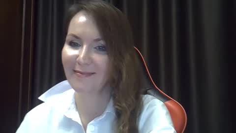 taisialucky77 online show from 12/03/25, 06:17