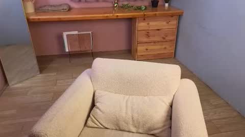 Lizzy online show from 03/18/26, 06:27