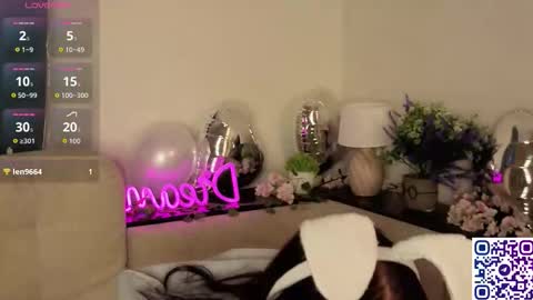 Soo Ying online show from 02/13/26, 08:49