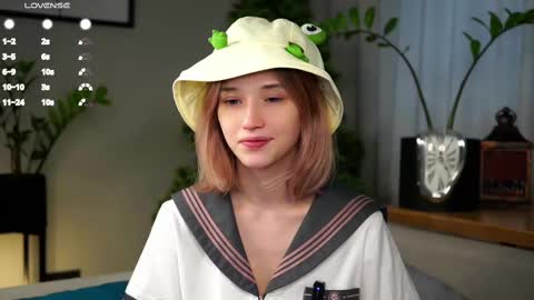 Mia online show from 02/16/25, 05:04