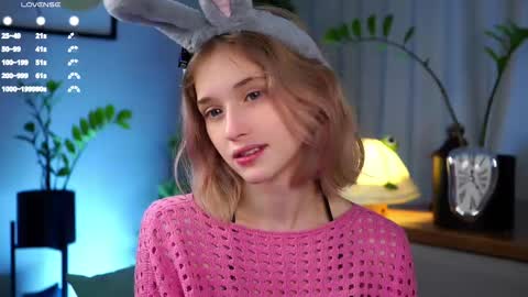 Mia online show from 02/18/25, 02:16