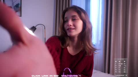 Mia online show from 10/22/25, 01:39