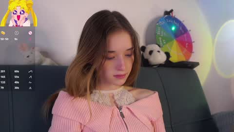 Mia online show from 03/04/26, 02:17