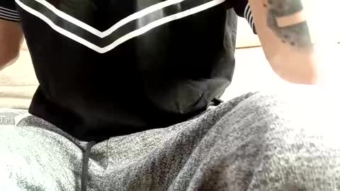 Taitotoito online show from 11/15/25, 08:22