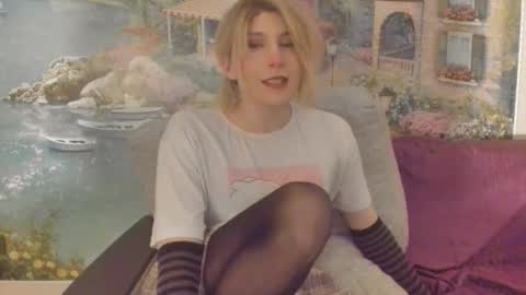 Taka online show from 10/28/25, 04:16