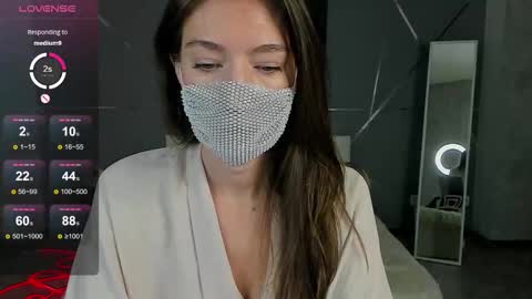 Sasha online show from 10/01/25, 01:44