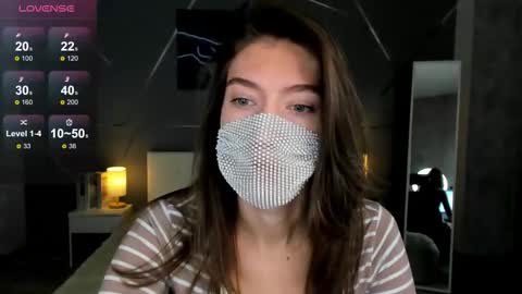 Sasha online show from 11/25/25, 01:38