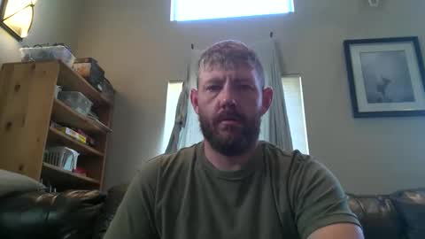 Snapshot of takeitoutdoors chatting on 10/17/25, 06:32 takeitoutdoors online show from 10/17/25, 06:32