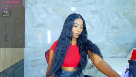 taliana  modelo independiente online show from 03/20/26, 02:27