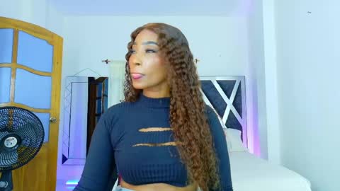 taliana  modelo independiente online show from 04/02/26, 02:53