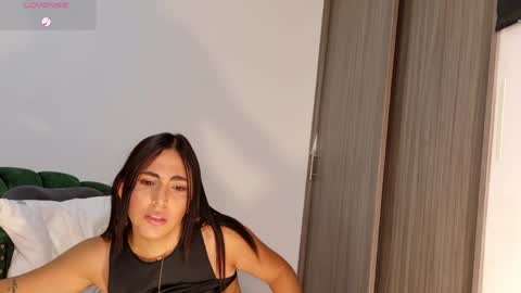 talianaprada_ online show from 04/06/26, 04:46