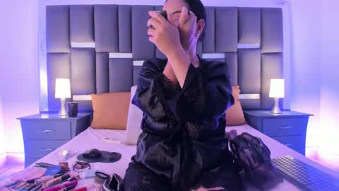 tali  online show from 10/31/25, 02:07